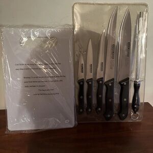 6 pc Professional Knife Set with Cutting Board